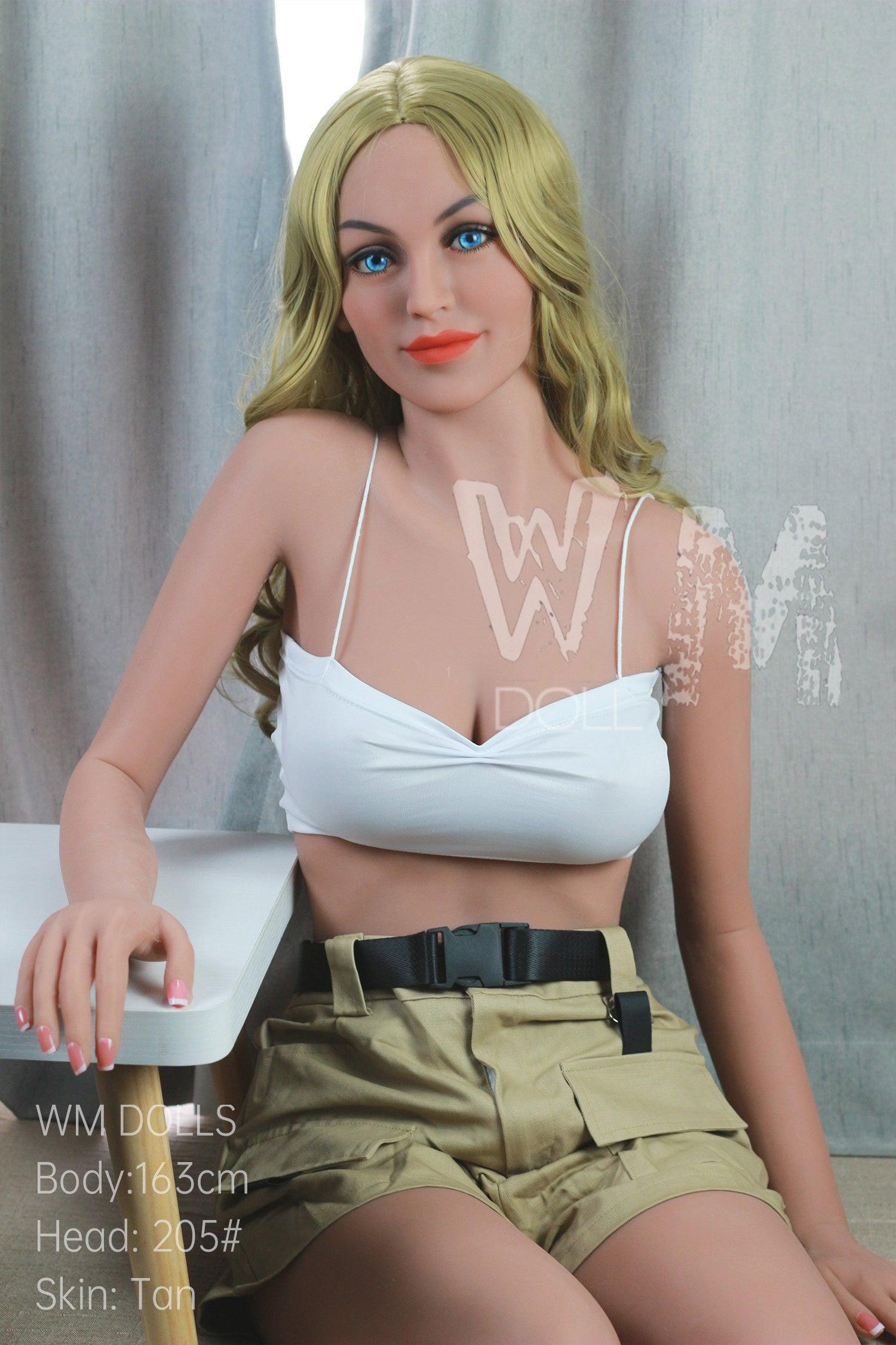 Gia Sex Doll TPE, 163cm C-Cup (WM-Doll) - TheDreamDoll