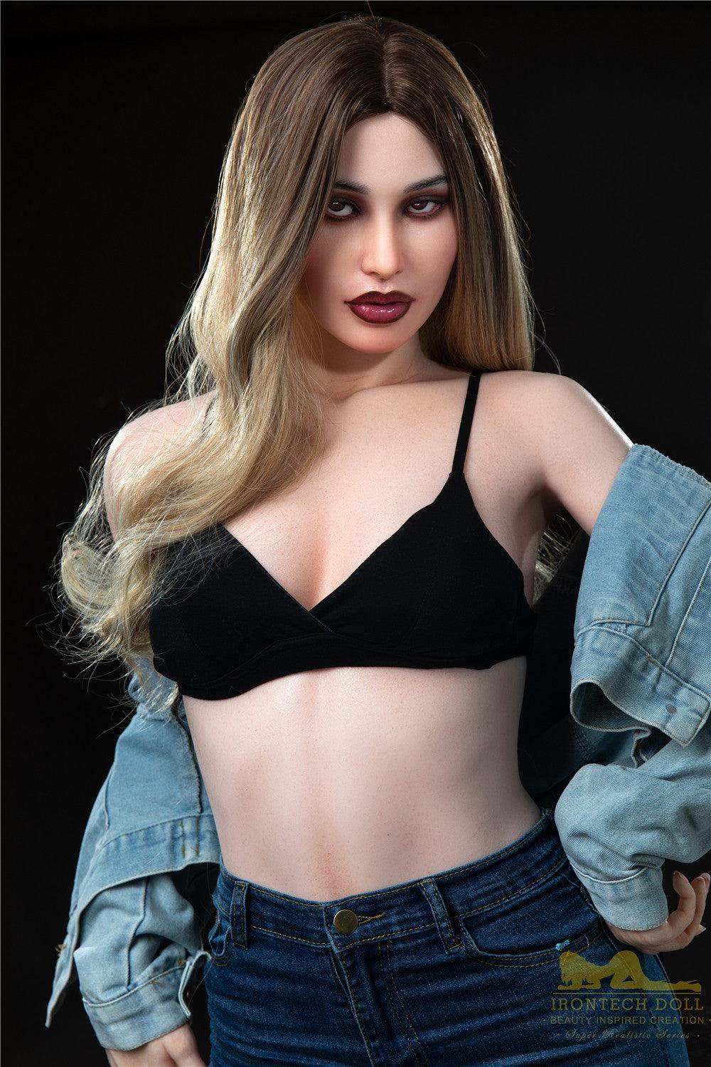 Aurelia Sex doll Silicone, 168cm A-Cup (Irontech Doll) - TheDreamDoll