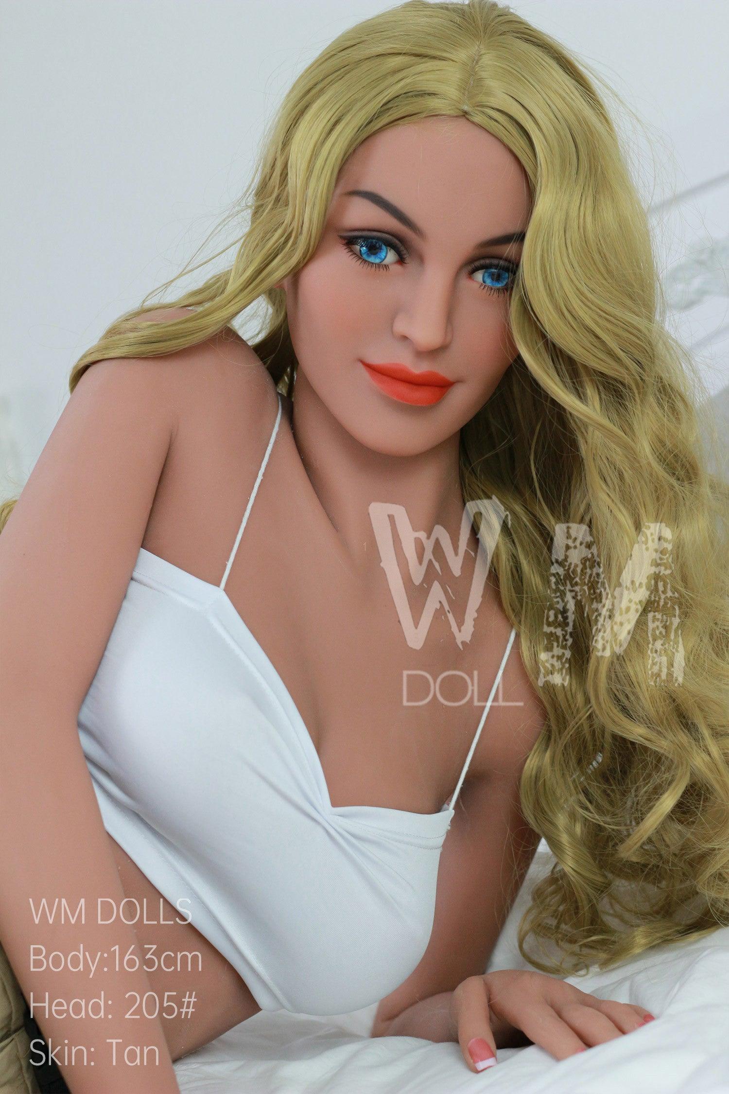 Gia Sex Doll TPE, 163cm C-Cup (WM-Doll) - TheDreamDoll